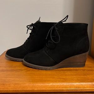 womens black ankle boot wedges - NEW